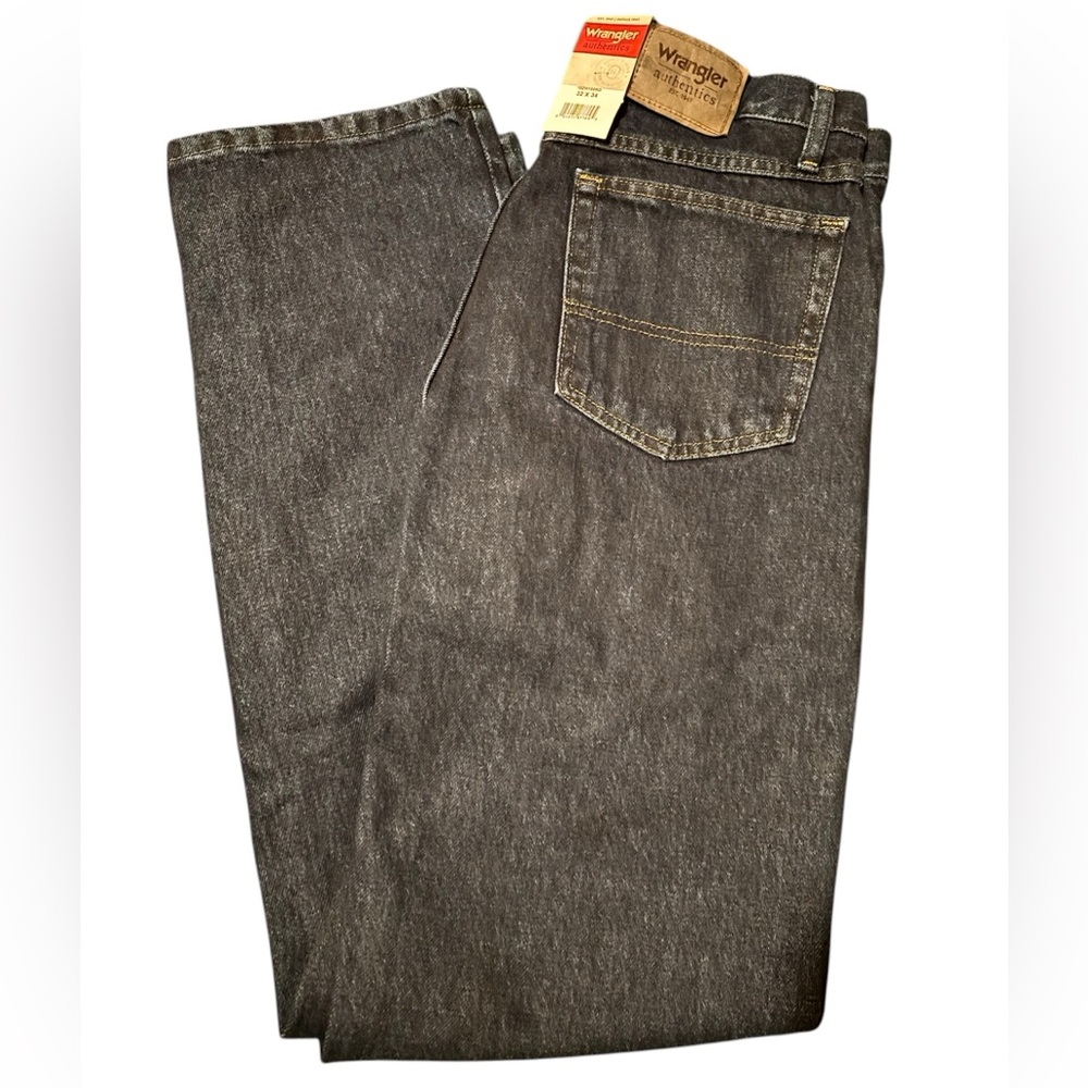 🆕 Mens Wrangler Authentics Dark Blue Jeans size 32x34
